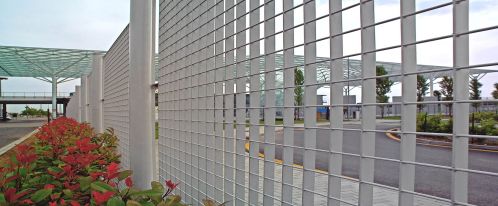 گریتینگ حفاظ در مدل های متنوع.